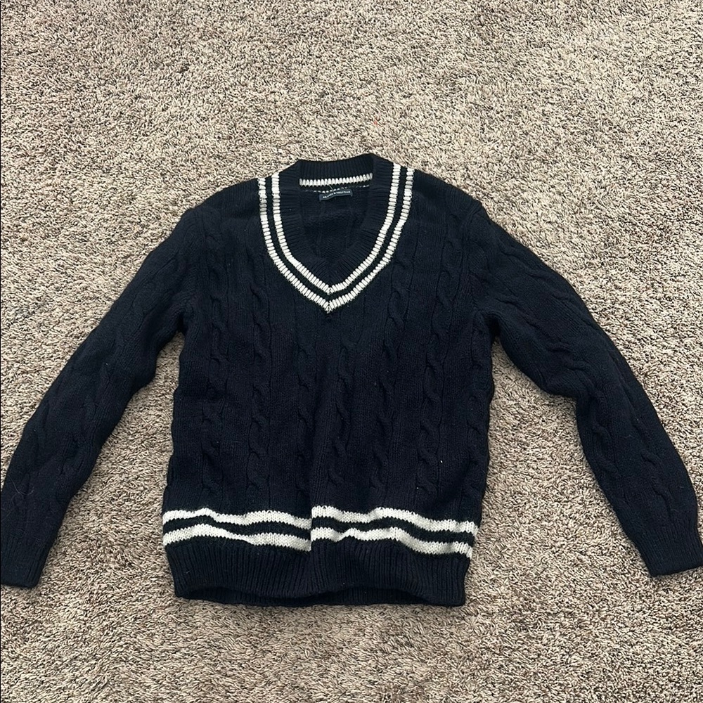Brandy Melville Sweater